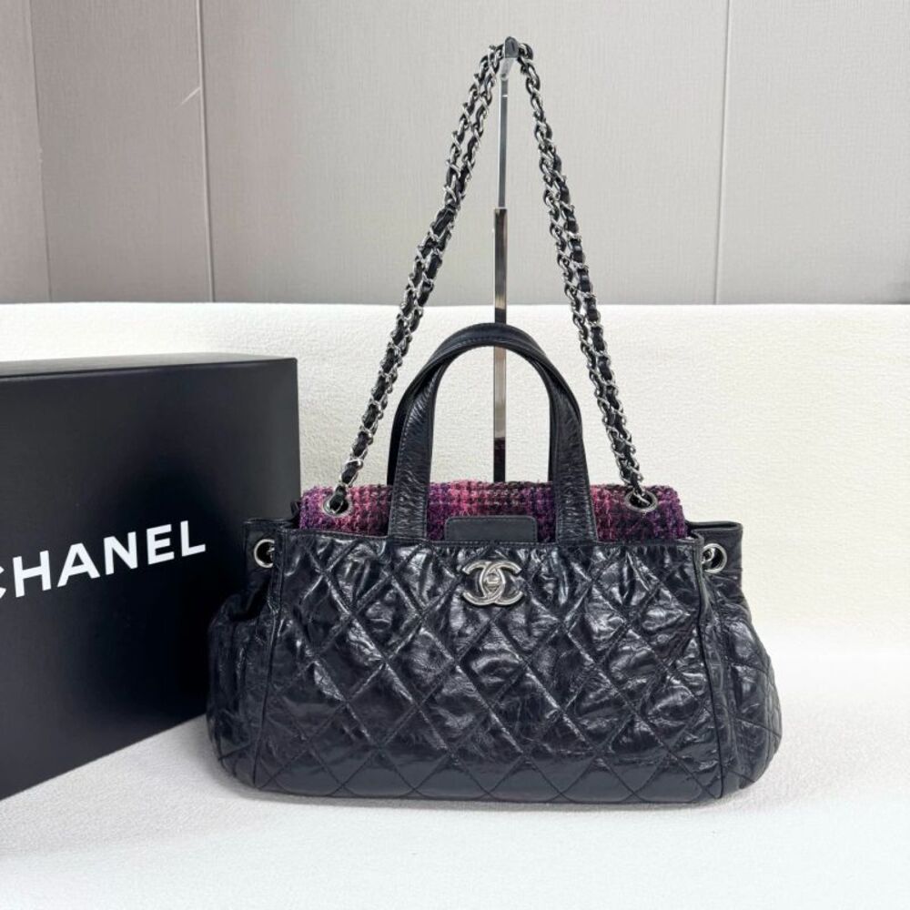 Chanel Women Pre-Loved Bag Very Good Condition